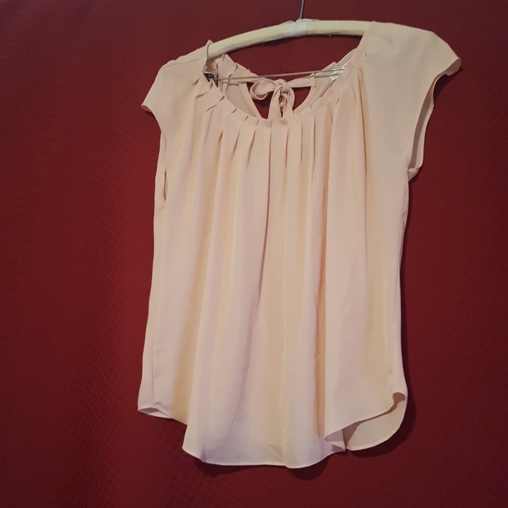 Short sleeve blouse